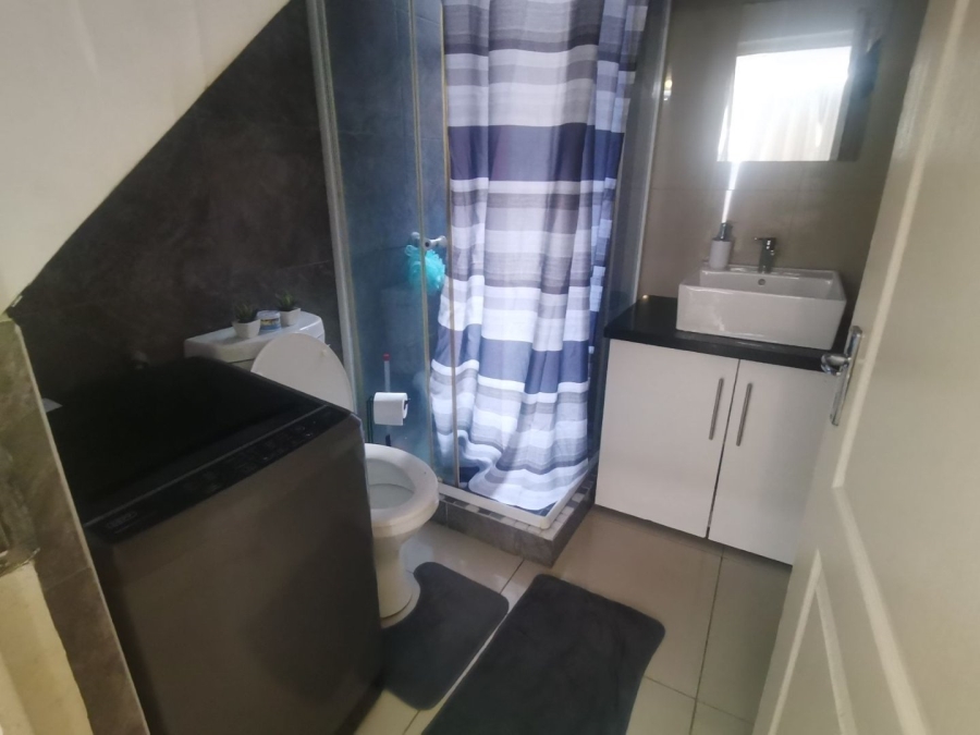 1 Bedroom Property for Sale in Richmond Hill Eastern Cape